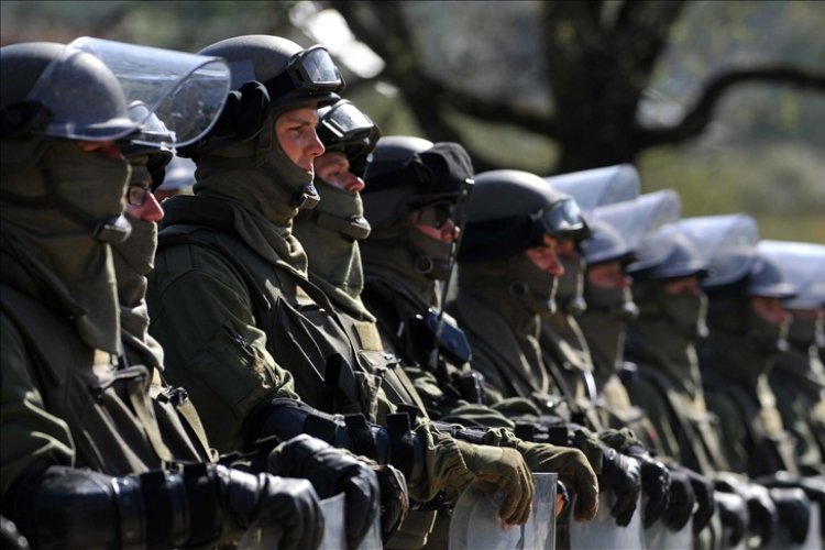 BMGK, Bosna Hersek'teki barış gücünün görev süresini bir yıl daha uzattı