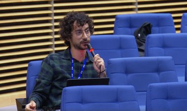 AB Komisyonunda Gazze sorusu soran İtalyan gazeteci işten çıkarıldı