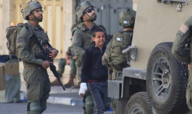 Katil İsrail Batı Şeria'da yaptığı baskında Filistinli bir çocuğu katletti