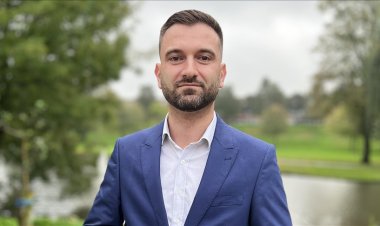 DENK lideri Van Baarle, Hollanda'da yeni hükümetin Müslüman karşıtlığıyla mücadele etmesi gerektiğini söyledi