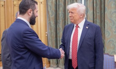 ABD Başkanı Trump ile Suriye Cumhurbaşkanı Şara bir araya geldi