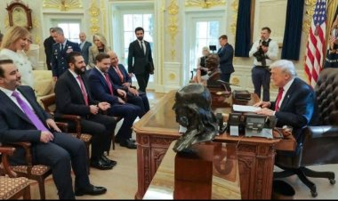 Şara’nın Beyaz Saray ziyareti: Arka kapıdan girişten ‘oturum’a, Gazze’de savaşan Mast ile buluşmaya