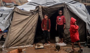 Gazze'deki hükümet: On binlerce çadır sular altında kaldı, 288 bin aile felaketi yaşıyor