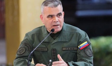 Venezuela: ABD'nin tüm tehditlerine "başı dik" şekilde karşılık veriyoruz