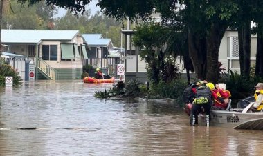 Avustralya'da binlerce ev ve iş yeri, tropikal siklon nedeniyle elektriksiz kaldı