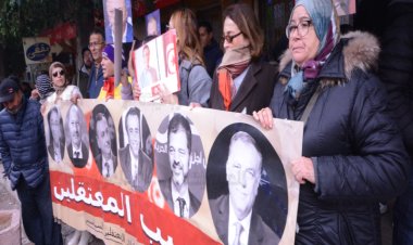 “Ne yargı ne yasa: Tunus’ta ‘Komplo 1’ duruşmasında onurlar zindanda”