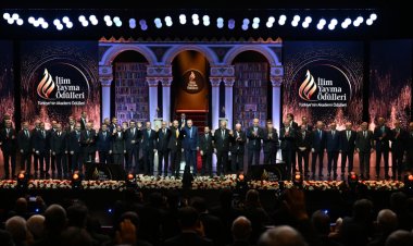 İlim, irfan ve bilim insanları İlim Yayma Ödülleri 2025’te bir araya geldi