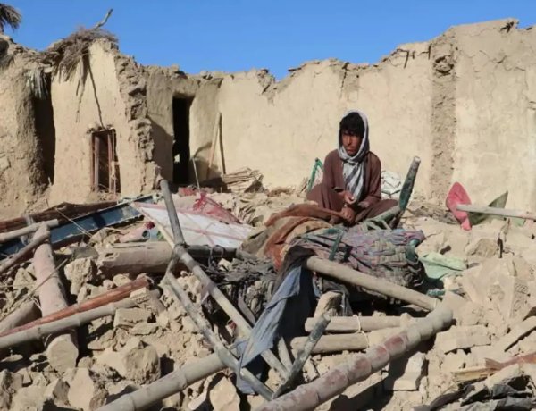 Pakistan, Afganistan'ı bombaladı, 9 çocuk ve 1 kadın hayatını kaybetti