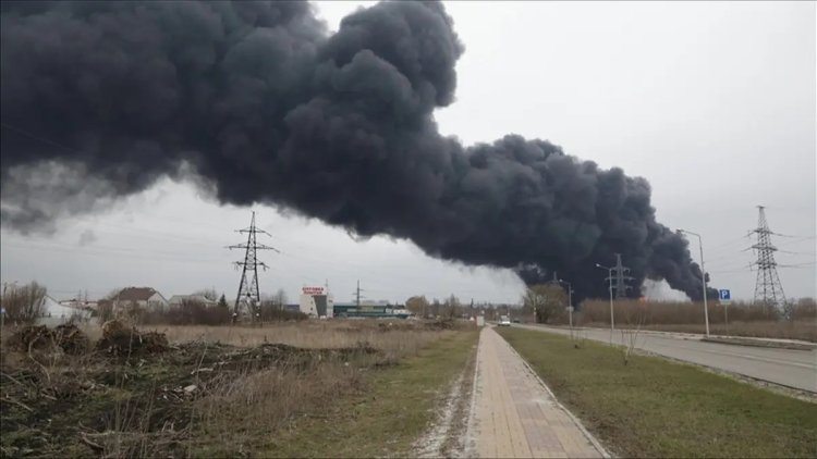 Ukrayna'dan Moskova'daki petrol boru hattına saldırı