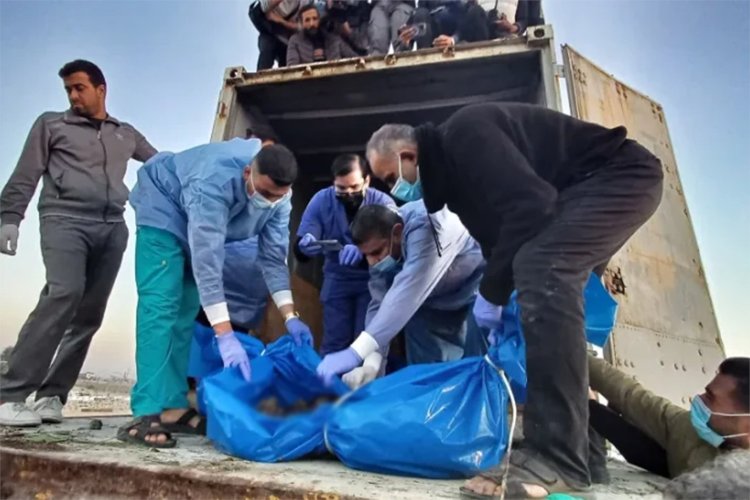 Katil İsrail saldırılarında kaybettiği oğlunu işkenceyle şehit edilmiş halde buldu