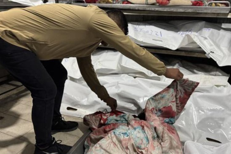 Katil İsrail 25 Filistinliyi katletti