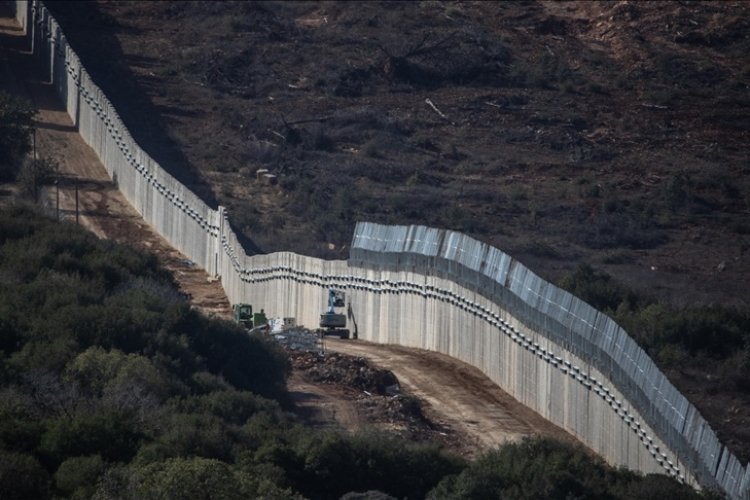 Lübnan, sınırları içinde duvar inşa eden İsrail'i BMGK'ye şikayet etti