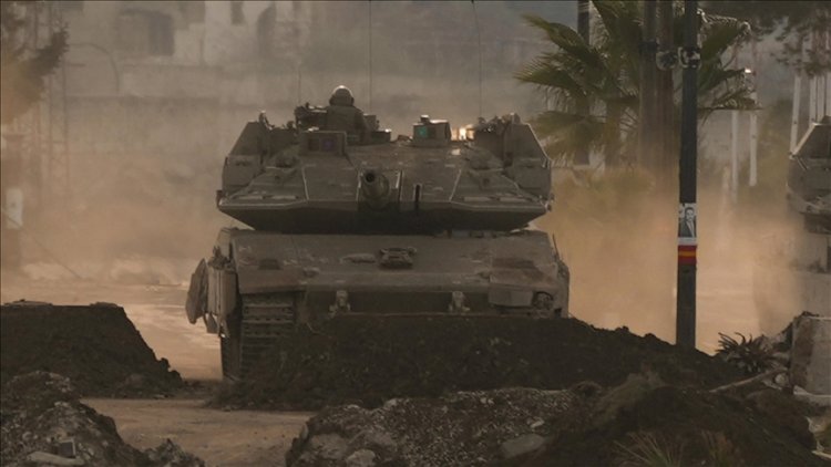 İşgalci İsrail ordusu, Suriye'nin Kuneytra ili kırsalında bir köye baskın düzenledi