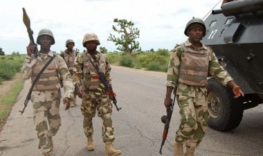 Nijerya'da yolcu otobüsüne silahlı baskın: 18 kişi kaçırıldı