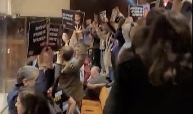 Siyonist İsrail Meclisi, 7 Ekim'in araştırılması oylamasında karıştı