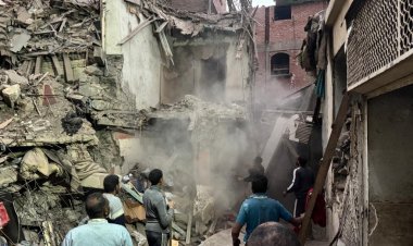 Mısır'da 5 katlı bina çöktü: 8 ölü