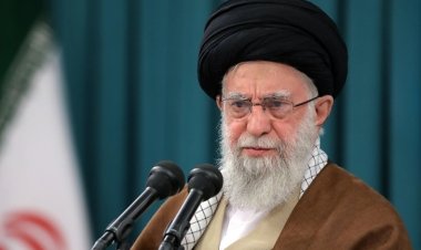 Hamaney: ABD ordusu İranlı gençlerin cesareti karşısında yenilgiye uğradı