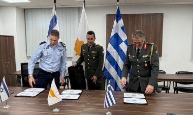 İşgalci İsrail, Yunanistan ve Güney Kıbrıs’tan Doğu Akdeniz’de üçlü askeri hamle