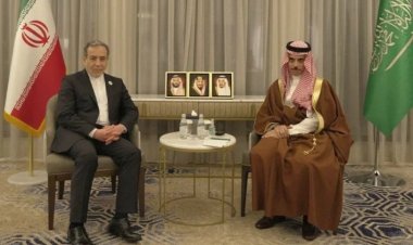 İran, Yemen'deki durumu Suudi Arabistan ve BAE ile görüştü