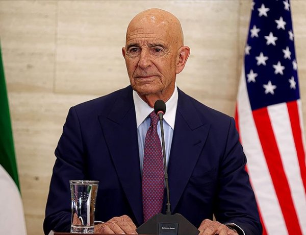 Barrack: "ABD'nin müdahil olduğu 93 darbe veya rejim değişikliği yaşandı"