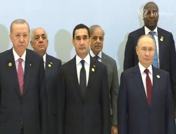 Putin: “BM çok kutuplu dünyanın temelidir”