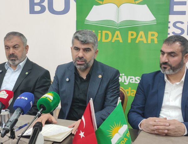 HÜDA PAR Malatya’da sahada: “Milletin derdi bizim derdimizdir”