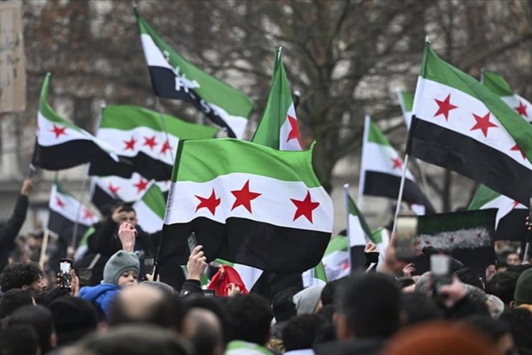 Kanada Suriye'yi 'teröre destek veren devletler' listesinden çıkardı