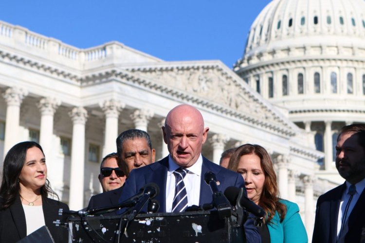 Kelly: "Trump ailesi ve milyarder dostlarını zengin eden otokrat liderlere kucak açıyor"