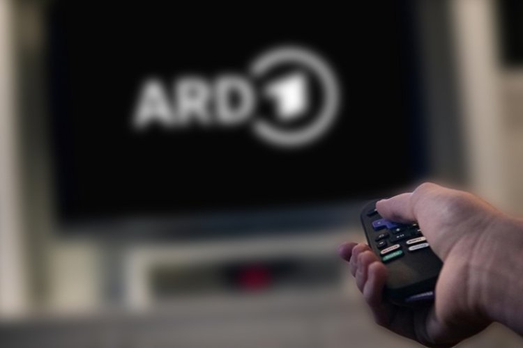 Alman kamu yayıncısı ARD'de tepki çeken ironik 'ten rengi testi'
