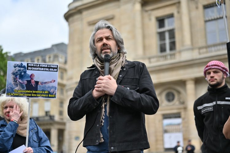 Gazze yanarken Noel olmaz: LFI’li Caron’dan işgal ve katliama karşı haykırış