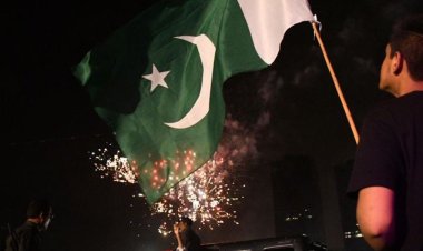 Pakistan'da yeni yıl kutlamalarında 25 kişi yaralandı