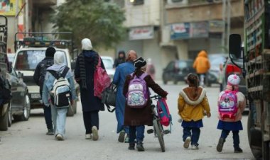 Suriye'de devrik rejim döneminde yakınlarından koparılan 150 çocuk ailesine kavuştu