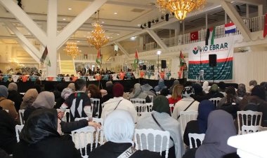 Hollanda'da Filistin için dayanışma programı düzenlendi