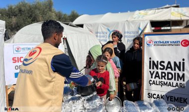 Yetimler Vakfı Miraç Kandili'nde de Gazzelilere günlük sıcak yemek desteğini sürdürdü