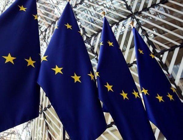 Birçok AB ülkesi vatandaşlarına İran'ı terk etmeleri için çağrı yaptı