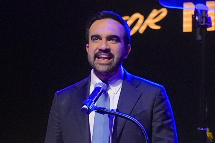 Zohran Mamdani, New York'un seçilmiş ilk Müslüman belediye başkanı olarak Kur'an-ı Kerim üzerine yemin etti