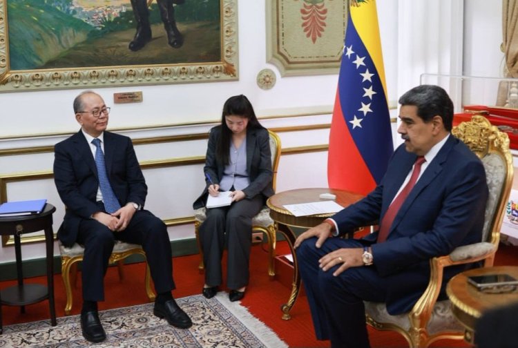 Venezuela Devlet Başkanı Maduro, son görüşmesini Çin heyeti ile yaptı