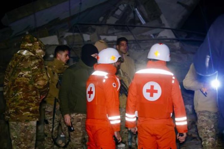 İşgalci İsrail ordusu Lübnan'da 4 beldeyi hedef aldı