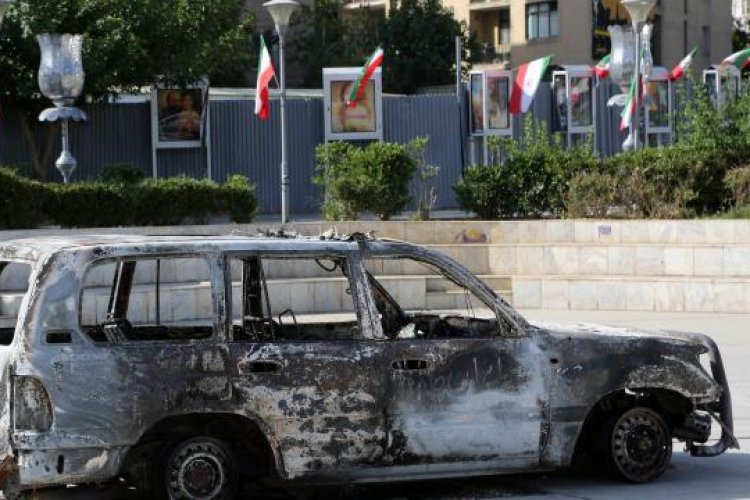 İran'ın başkenti Tahran’da halka 'dışarı çıkmayın' uyarısı yapıldı
