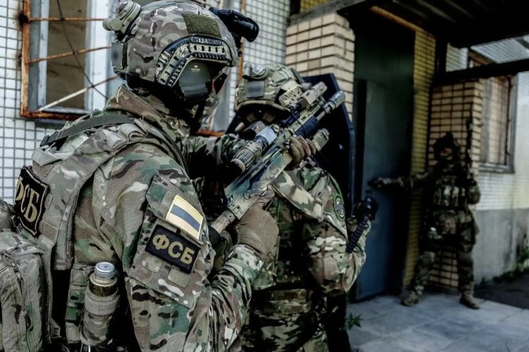 Rusya, St. Petersburg'da savunma sanayi çalışanına suikast girişimini engelledi