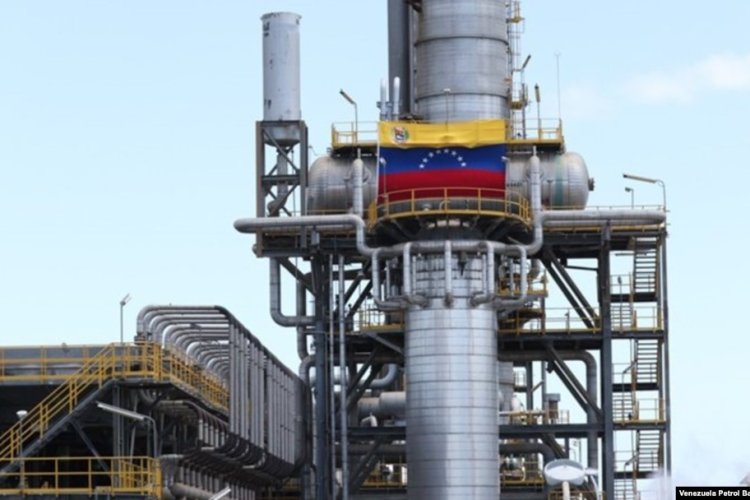 ABD, Venezuela petrolünün satışına resmen başladı