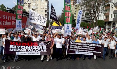 Adanalılar "Özgür Kudüs" için yürüdü