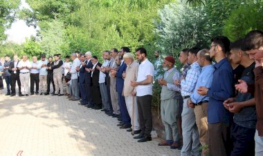 6-7 Ekim Şehitleri kabirleri başında anıldı