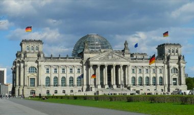 'Alman yaşam kültürünü benimsemiş olanlar vatandaşlık alabilecek'