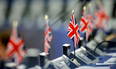 İngiltere'de anlaşmasız ayrılık senaryosuna hazırlık başladı