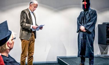 'Burka yasağını uygulamak isteyen Hollandalılardan utanıyorum'