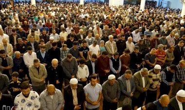 'Topyekûn namaz seferberliği başlatmalıyız'