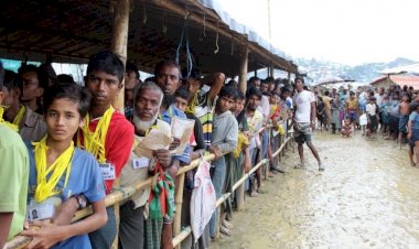 Bangladeş'te 500 bin Arakanlı Müslüman için kimlik kartı çıkarıldı