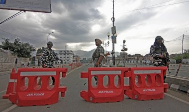 Hindistan'dan Keşmir'de 'Kurban Bayramı hazırlığı': Sokağa çıkmak yasak