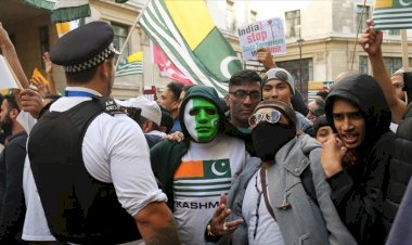 Londra'da Keşmir protestosu